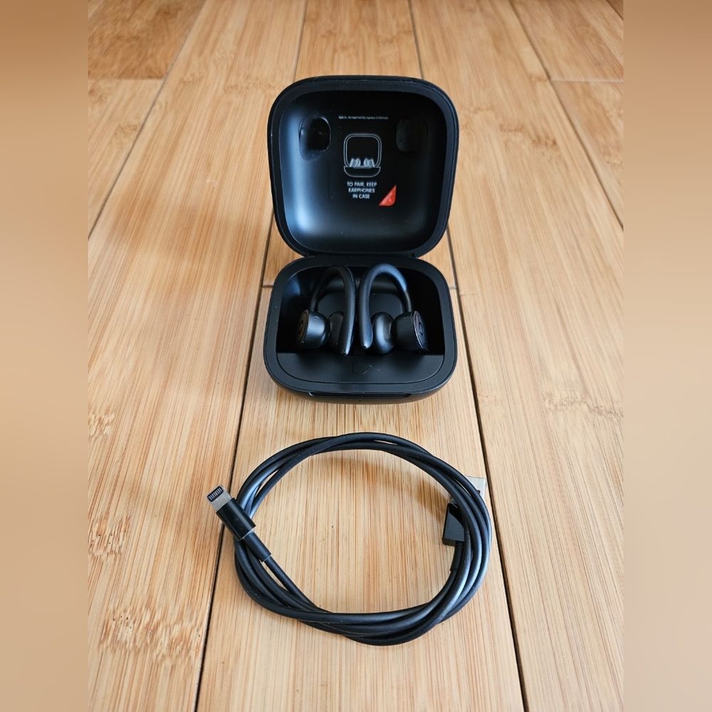 Beats By Dre Wireless Earbuds